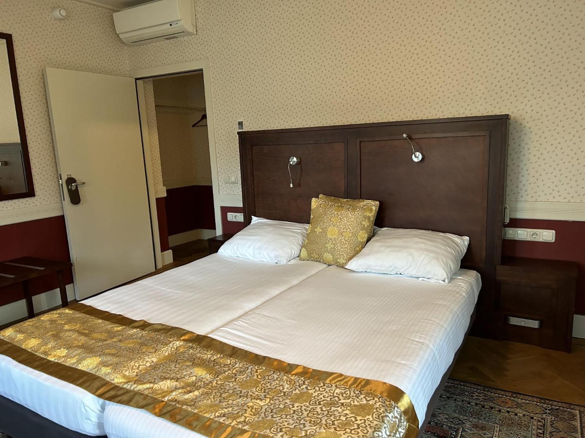 Hotel Boshof Хейлиг-Ландстихтинг Экстерьер фото